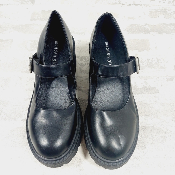 New Madden Girl Black Faux Leather Chunky Heel Buckle Closed Toe Mary Janes O176 - Picture 10 of 13